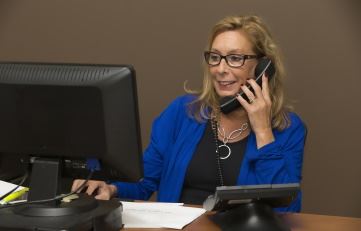 bookbundles-secretary-544180_1920_Pixabay